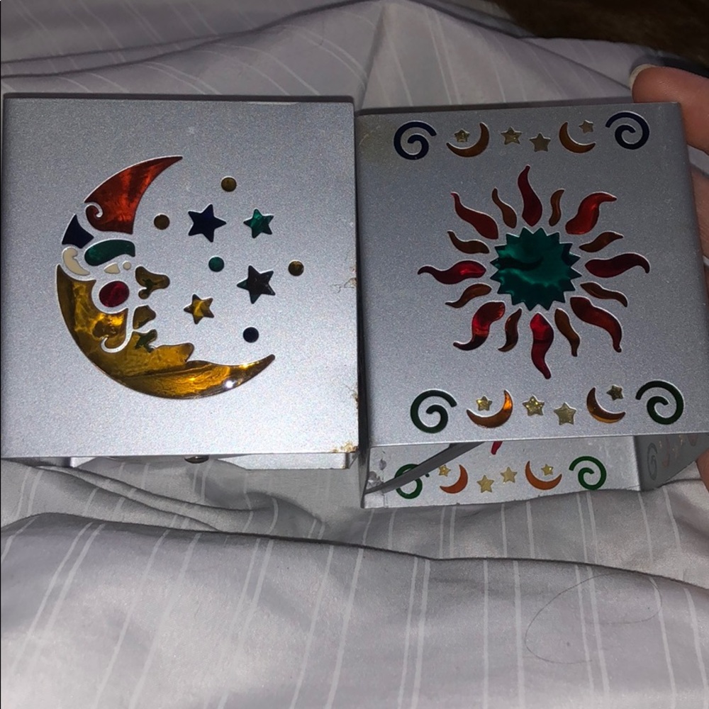 Moon/Sun Tea Light Holder - Picture 1 of 8